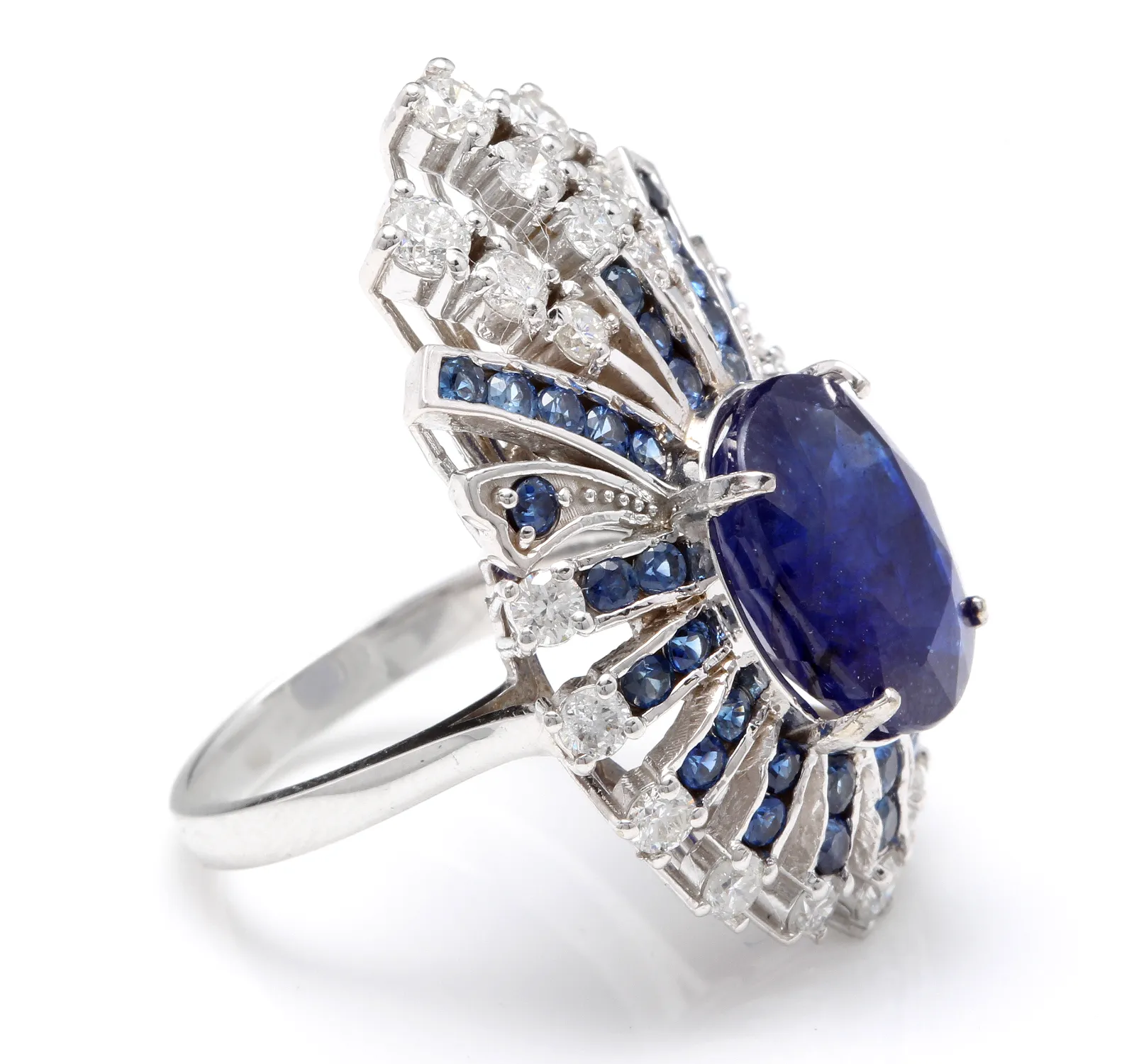 10.25 Carats Exquisite Natural Blue Sapphire and Diamond 14K Solid White Gold Ring