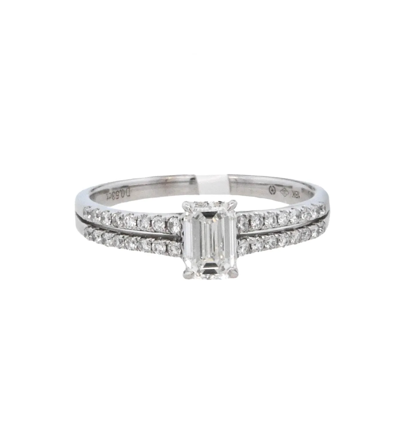 18K White Emerald Cut Diamond 0.53Ct Solitaire Engagement Ring