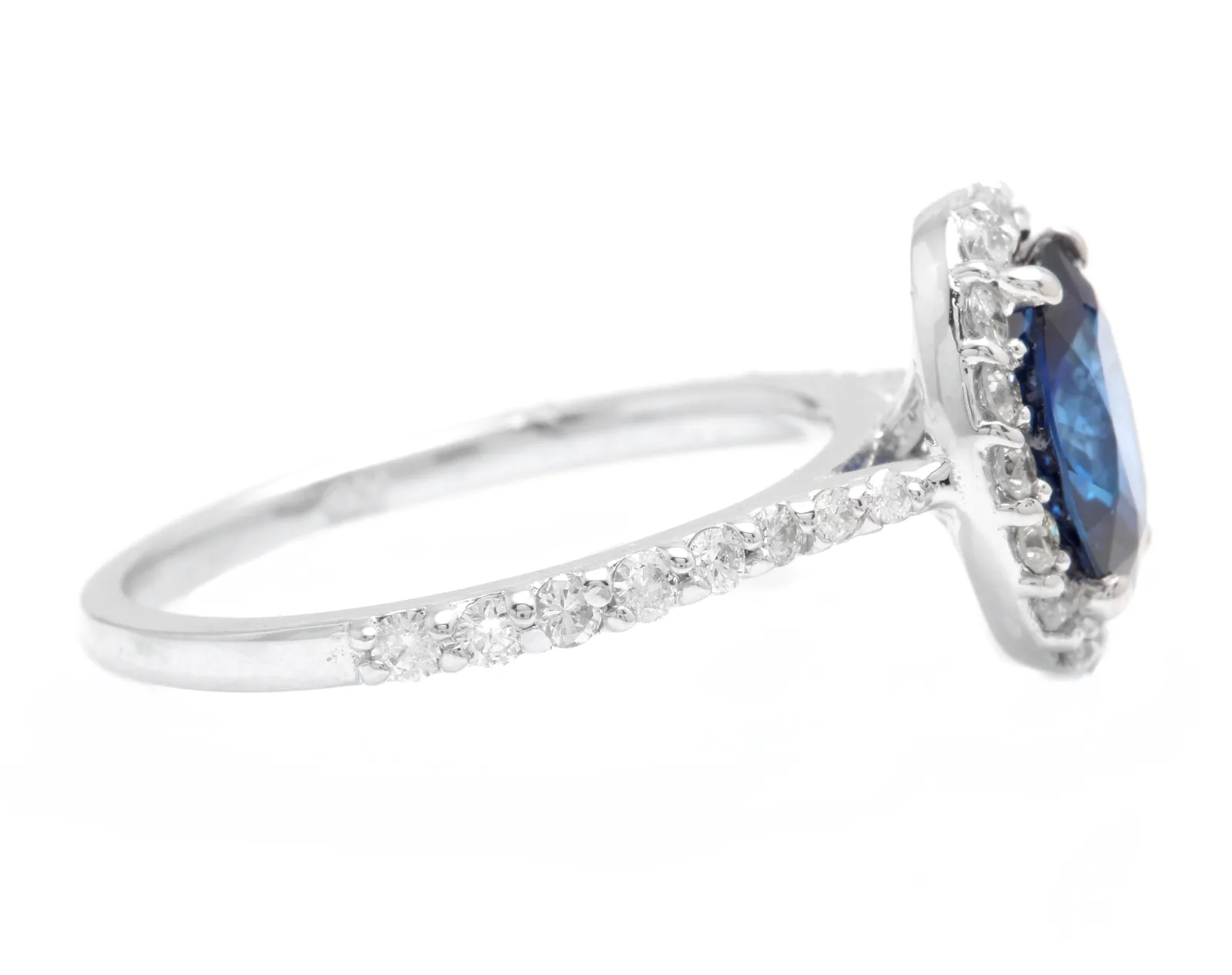 3.10 Carats Exquisite Natural Blue Sapphire and Diamond 14K Solid White Gold Ring