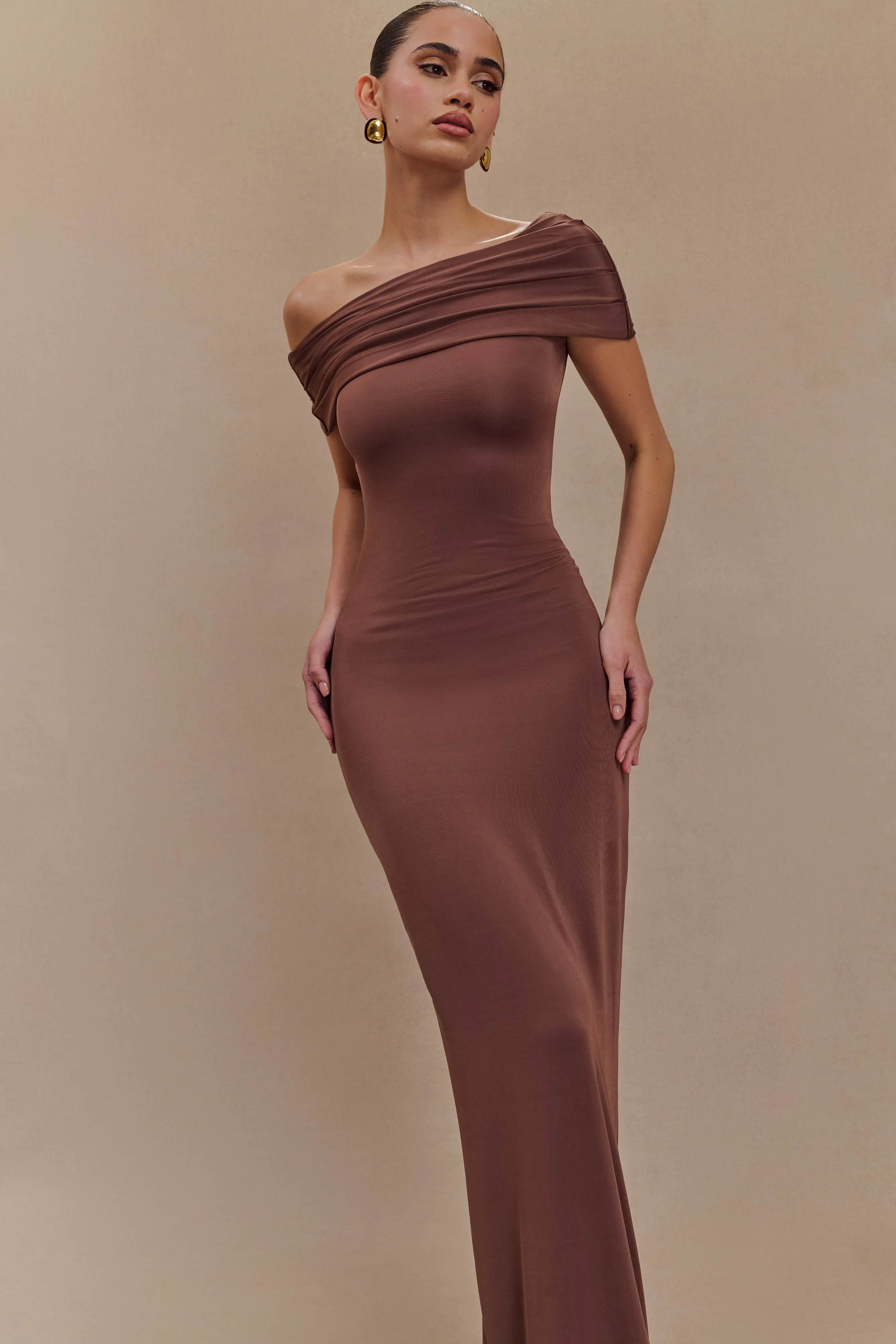 Cassandra Off Shoulder Slinky Maxi Dress - Chocolate