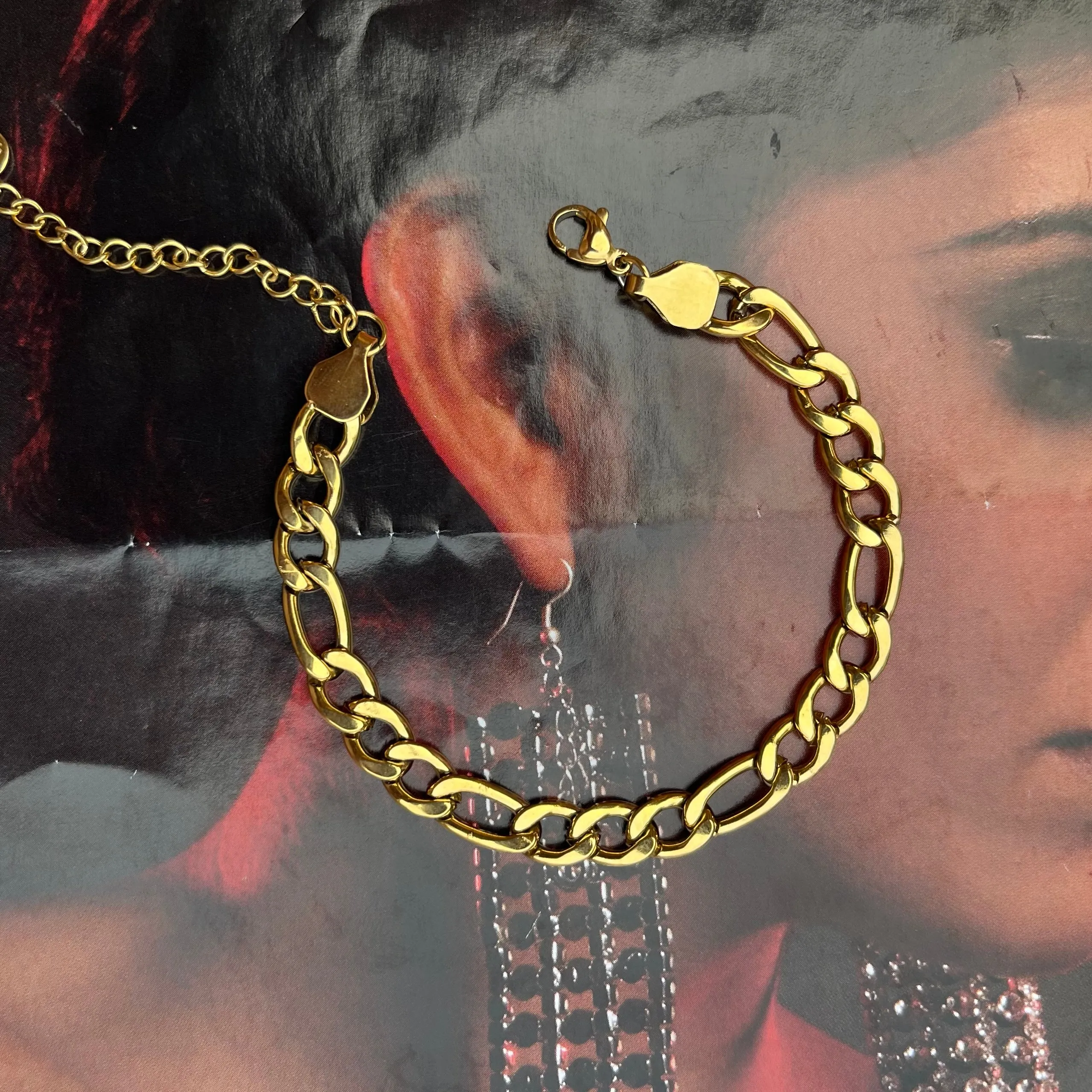 Distrupted Link Gold Chain Bracelet