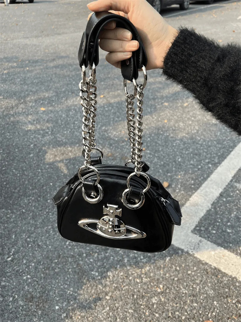 Fashion Women's Single Shoulder Bag with Chain in Punk Style