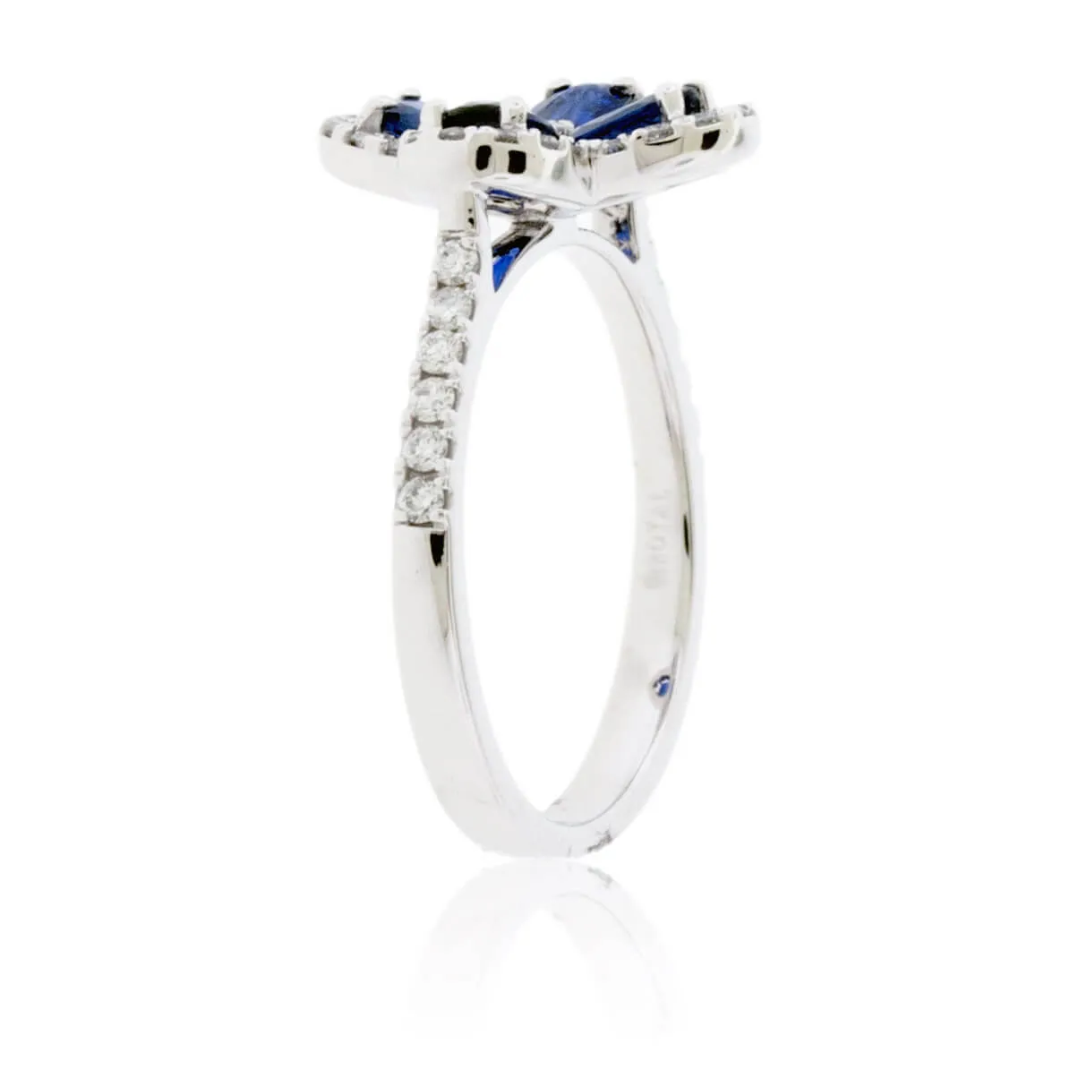 Four Oval Blue Sapphire Flower Style Ring with Diamonds