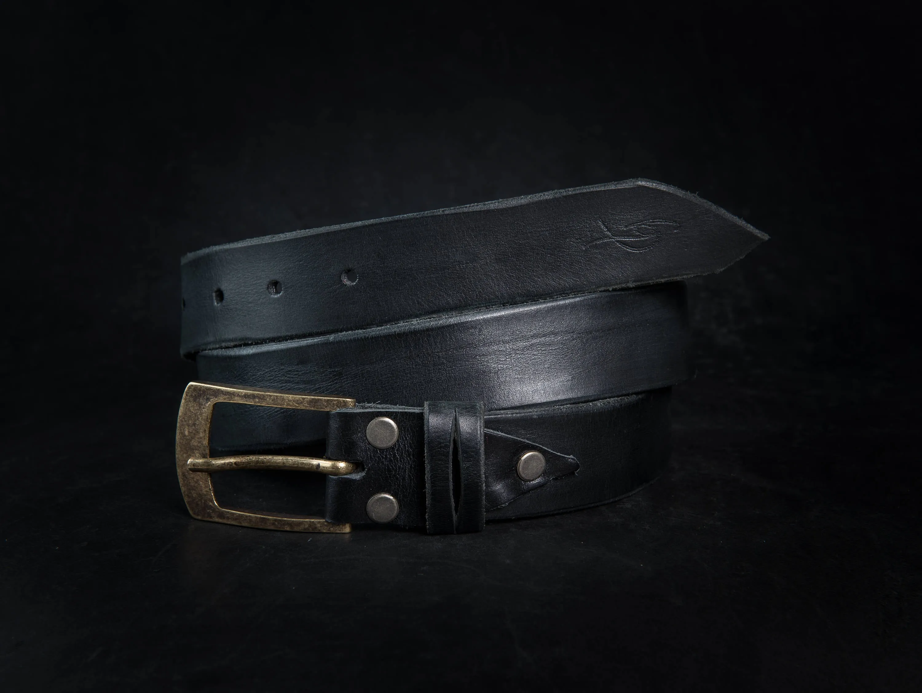 Handmade Black Leather Belt for Men - Fashionable and Durable - Genuine Leather Accessories