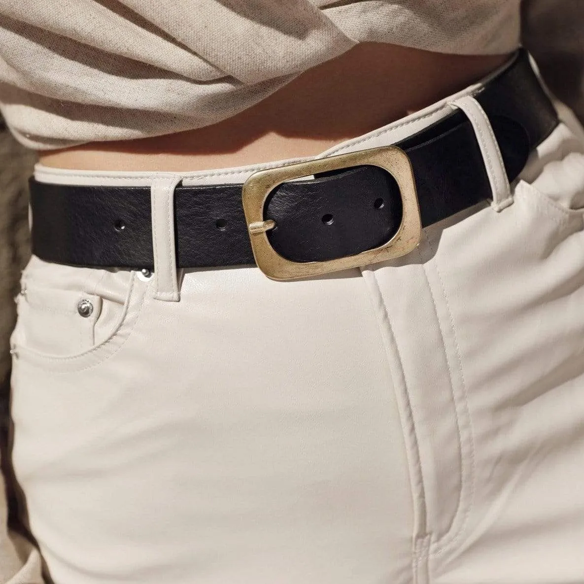 Jodi | Statement Buckle Classic Leather Belt