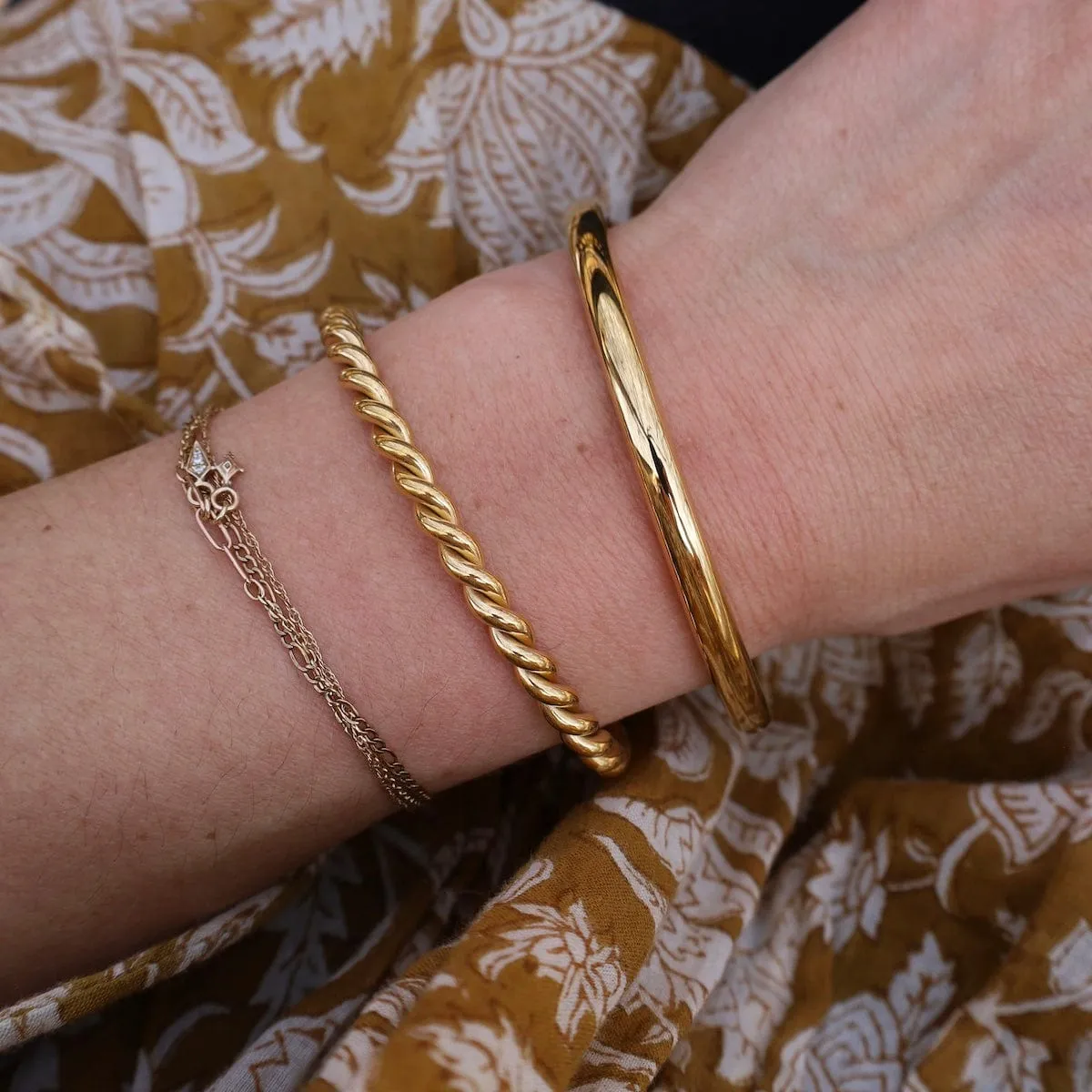 Maxi Gold Waterproof Bangle