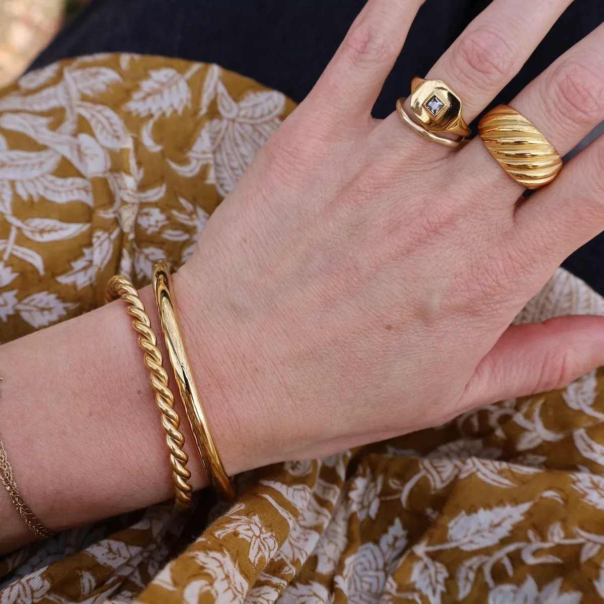 Maxi Gold Waterproof Bangle