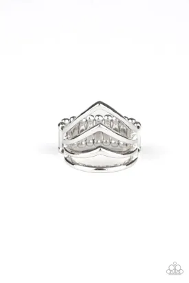 Paparazzi Ring ~ The Main Point - Silver