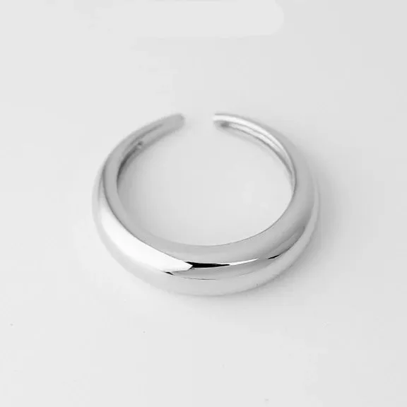 TEEK - Gold or Silver Color Minimalist Ring