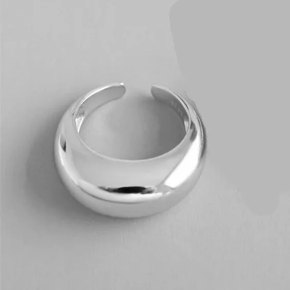 TEEK - Gold or Silver Color Minimalist Ring