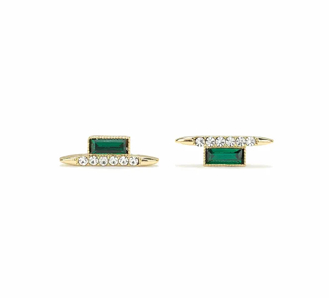 Vendetta Emerald Stud Earrings